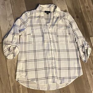Fortune+Ivy Women’s Plaid Top - Med